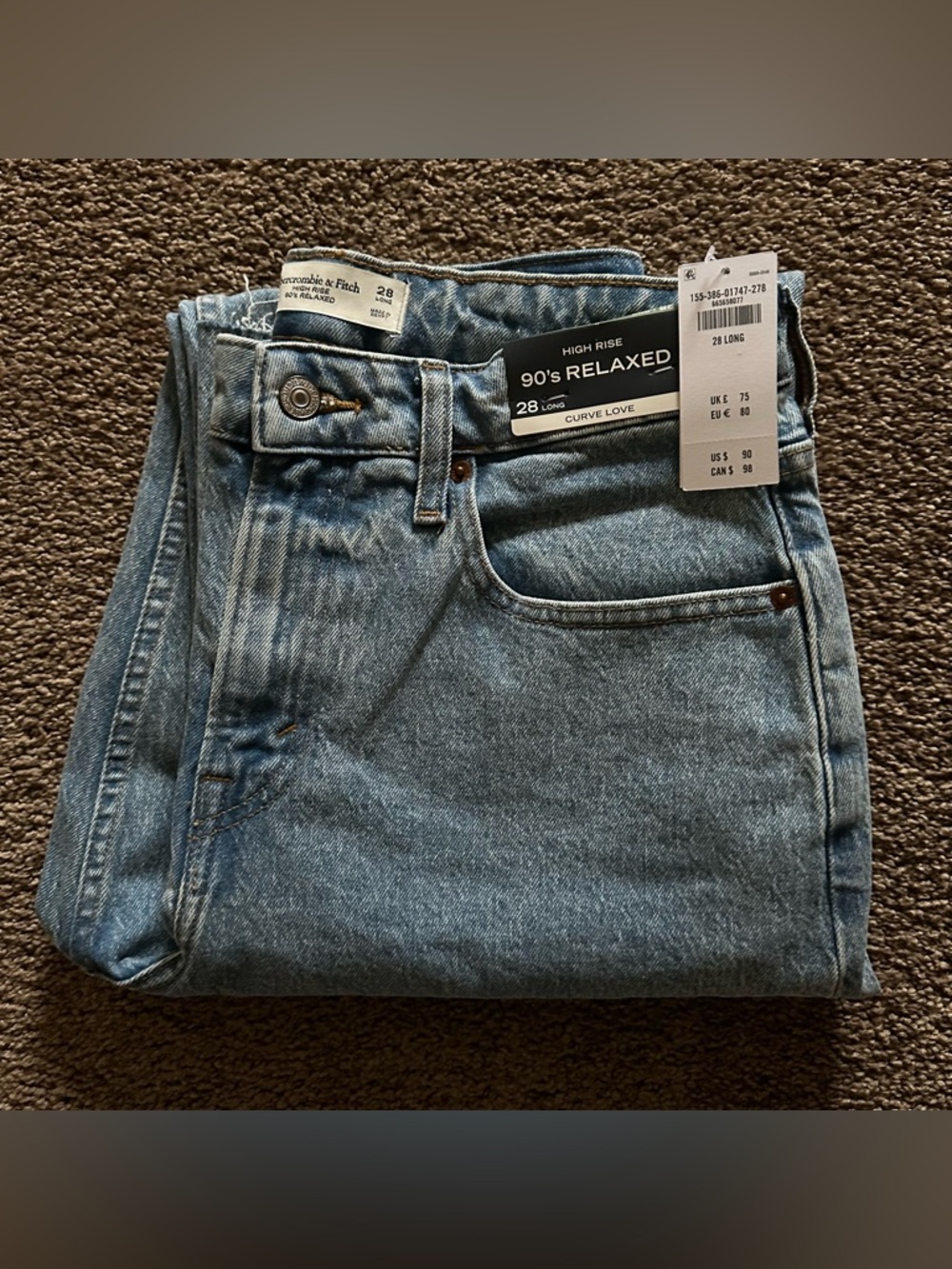 Abercrombie & Fitch Curve Love High Rise 90’s Relaxed Jeans - Medium // 28 LONG - Picture 2 of 14